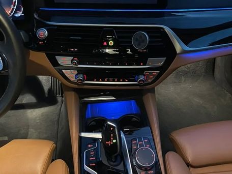 BMW 5 серии, 2020 — 照片 11