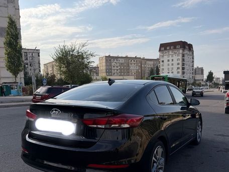 Hyundai Avante, 2018 — фото 4