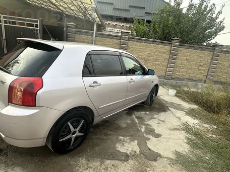 Toyota Allex, 2004 — 照片 6