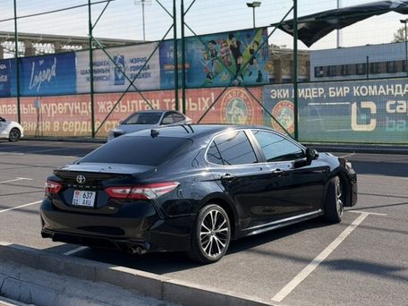 Toyota Camry, 2019 — photo 8