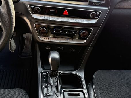 Hyundai Sonata, 2018 — сүрөт 8