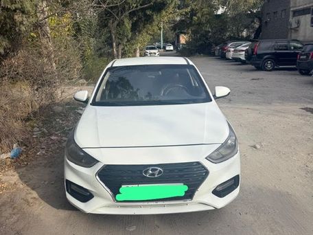 Hyundai Solaris, 2018 — 照片 1