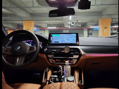 BMW 5 серии, 2023 — 照片 11