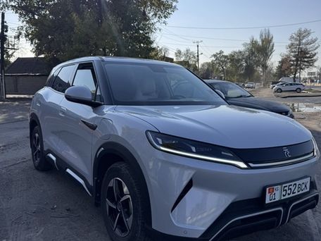 BYD Yuan, 2024 — 照片 1