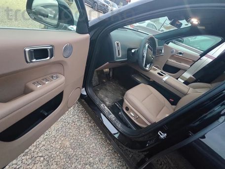Li Auto (Lixiang) L6, 2025 — photo 7