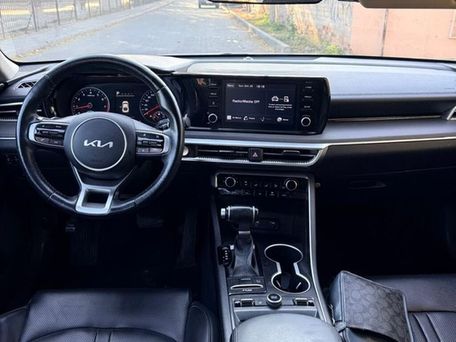 Kia K5, 2022 — photo 8