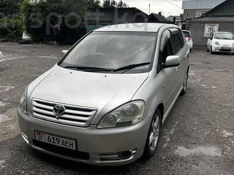 Toyota Ipsum, 2003 — 照片 1