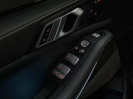 BMW X7, 2023 — photo 9