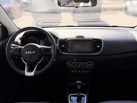 Kia Soluto, 2025 — photo 5