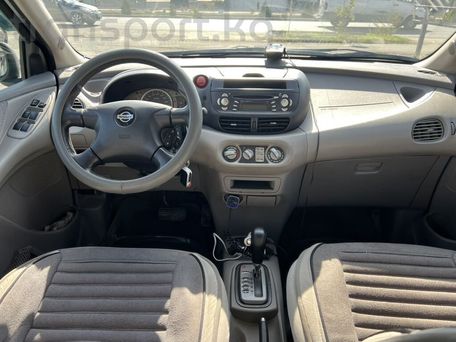 Nissan Almera Tino, 2000 — 照片 7