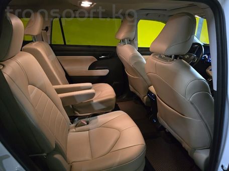 Toyota Highlander, 2022 — photo 6