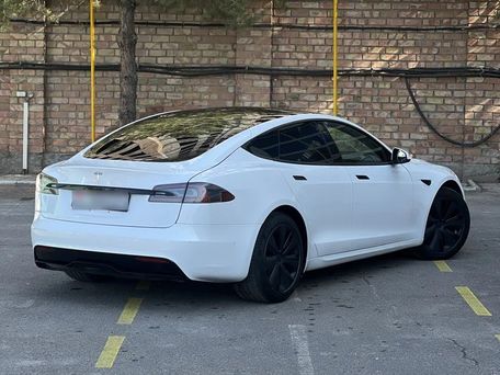 Tesla Model S, 2022 — фото 4