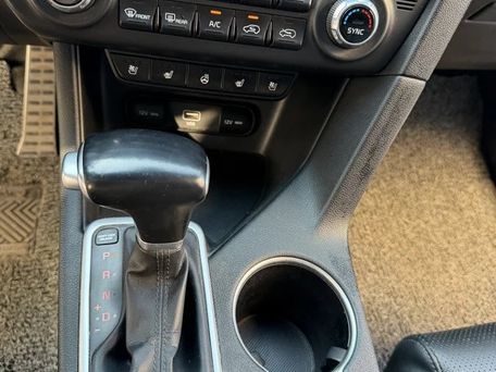 Kia Sportage, 2018 — сүрөт 10