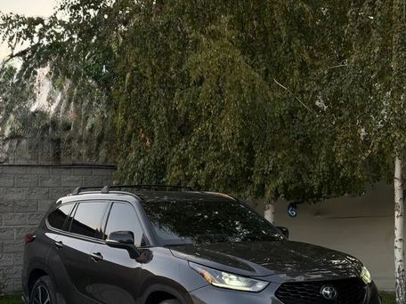 Toyota Highlander, 2021