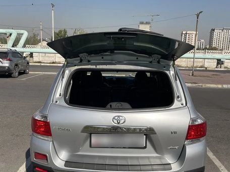 Toyota Highlander, 2011 — 照片 10