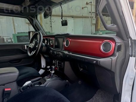 Jeep Wrangler, 2020 — photo 11