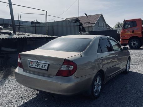 Toyota Camry, 2004 — 照片 3