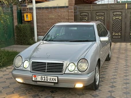 Mercedes-Benz E-Класс, 1998 — 照片 1