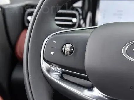 GAC Trumpchi M6, 2026 — photo 15