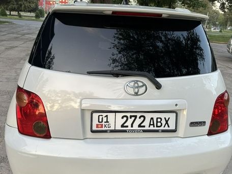 Toyota Ist, 2003 — photo 7