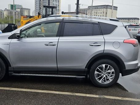 Toyota RAV4, 2018 — фото 4