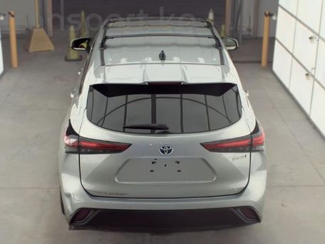Toyota Highlander, 2022 — photo 3