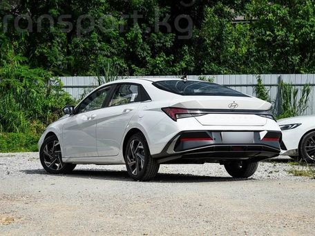 Hyundai Elantra, 2023 — фото 8