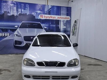 Daewoo Lanos, 1999 — photo 1