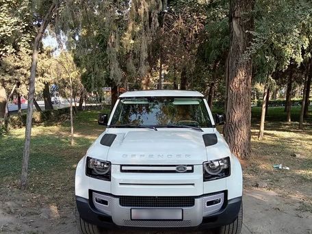 Land Rover Defender, 2024 — photo 4