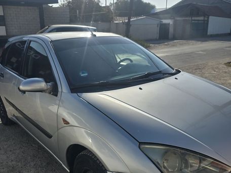 Ford Focus, 2001 — photo 14