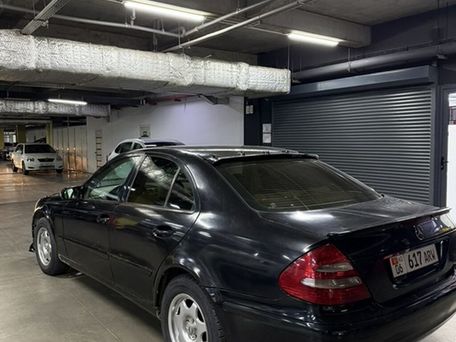Mercedes-Benz E-Class, 2002 — photo 3