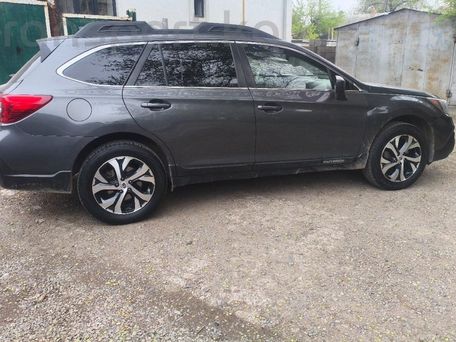 Subaru Outback, 2017 — фото 1