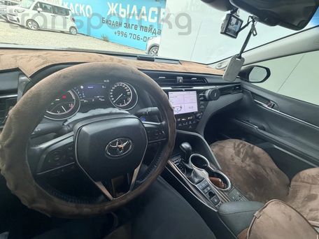 Toyota Camry, 2019 — сүрөт 5