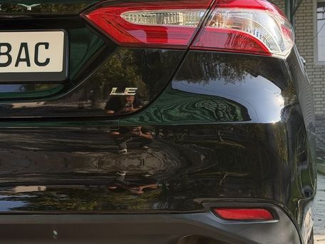 Toyota Camry, 2018 — 照片 5