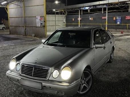 Mercedes-Benz E-Класс, 1996 — фото 1