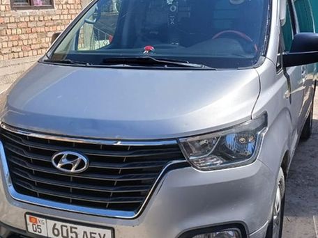 Hyundai Starex, 2019