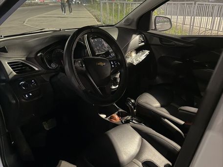 Chevrolet Spark, 2020 — photo 10