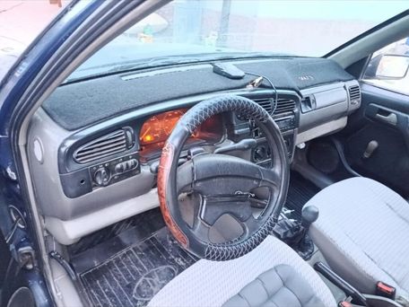 Volkswagen Vento, 1992 — 照片 6