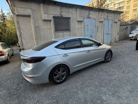 Hyundai Elantra, 2018 — фото 3