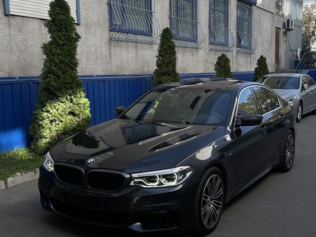 BMW 5 серии, 2019 — photo 1