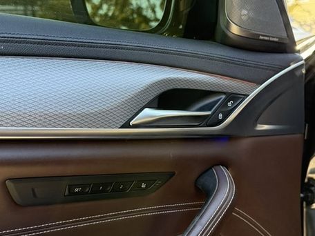 BMW 5 Series, 2018 — photo 10