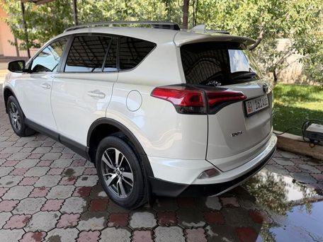 Toyota RAV4, 2015 — photo 4