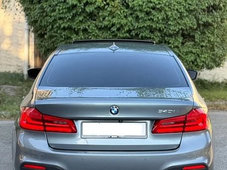 BMW 5 серии, 2018 — 照片 4
