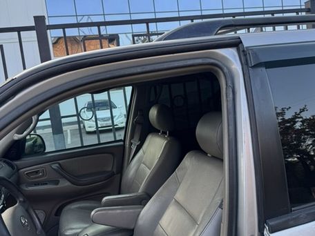 Toyota Sequoia, 2006 — photo 4