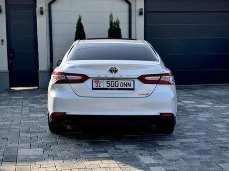 Toyota Camry, 2018 — photo 6