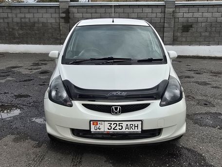 Honda Fit, 2001 — photo 1