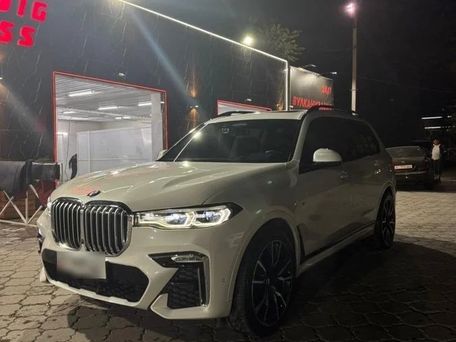 BMW X7, 2020 — photo 2