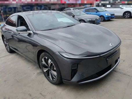 Changan Qiyuan A07, 2023 — photo 3