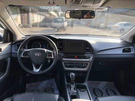 Hyundai Sonata, 2019 — сүрөт 10