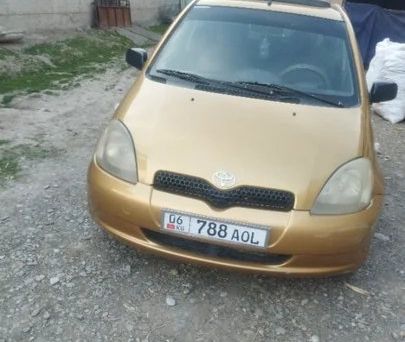 Toyota Yaris, 1999 — 照片 3